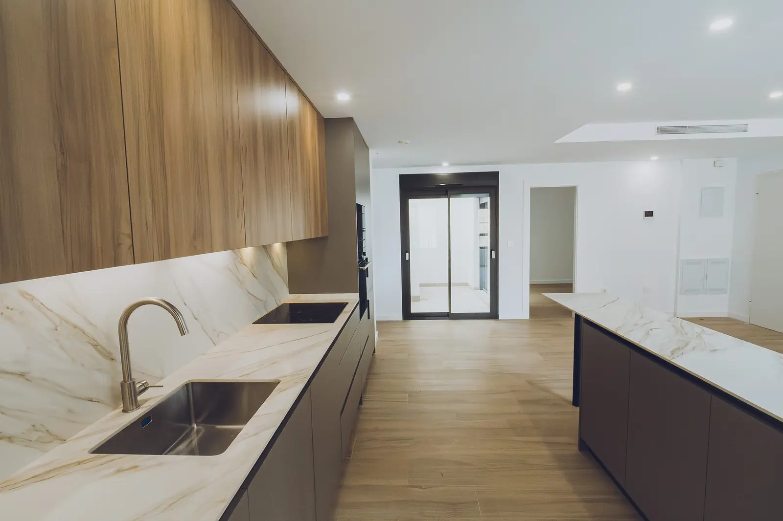 Redován Penthouse 5230 — photo 18