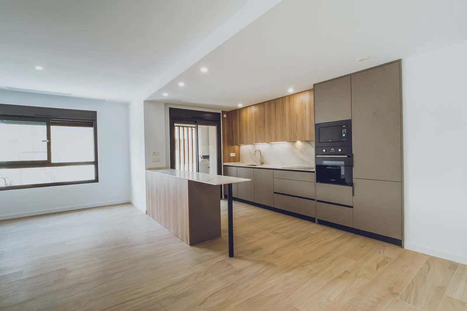 Redován Penthouse 5230 — photo 14