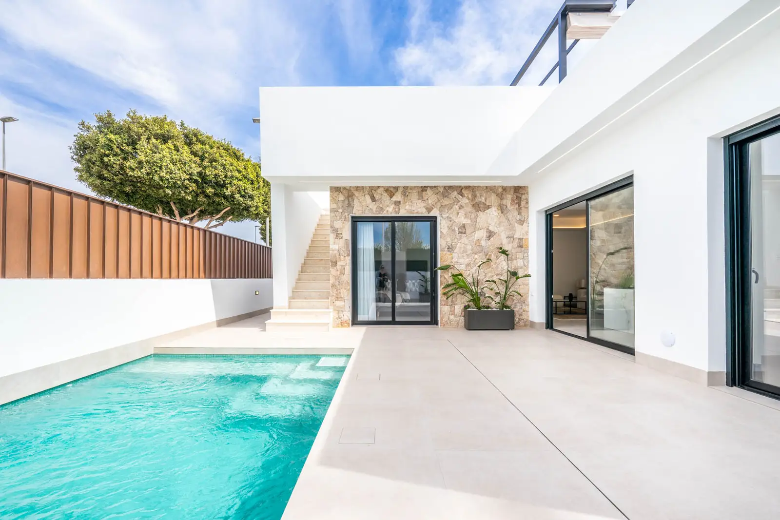 Roldán Villa 8489 — photo 8