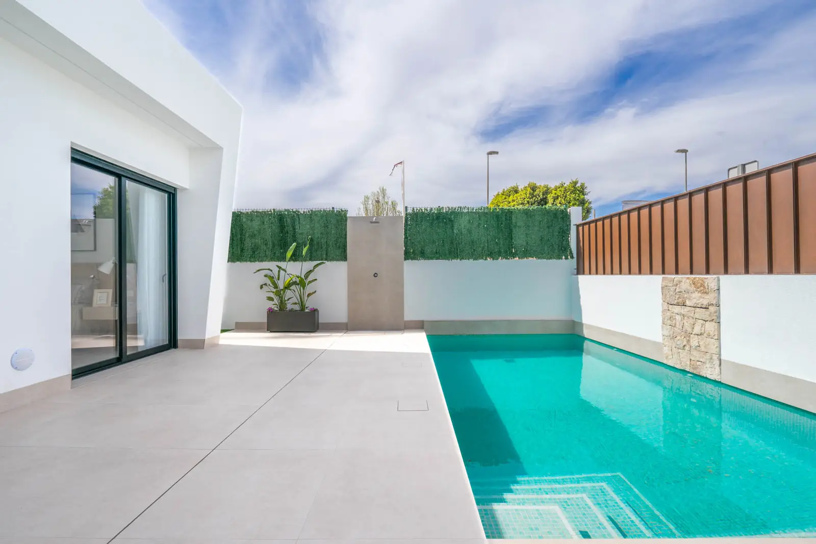Roldán Villa 8489 — photo 31