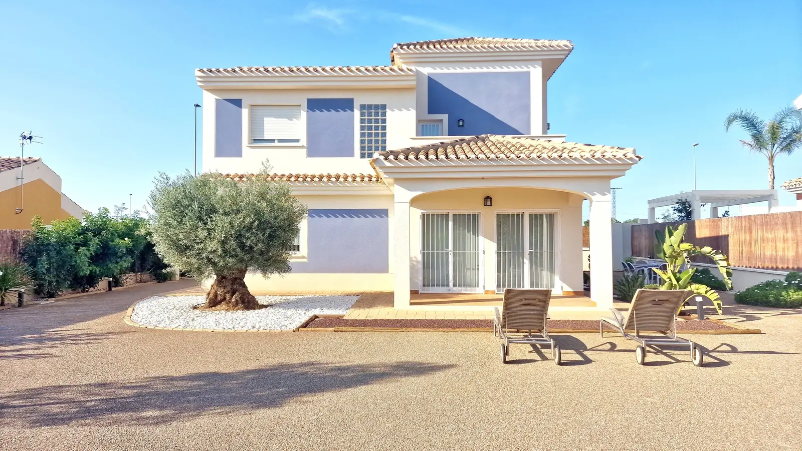 Purias Villa 3873 — photo 17
