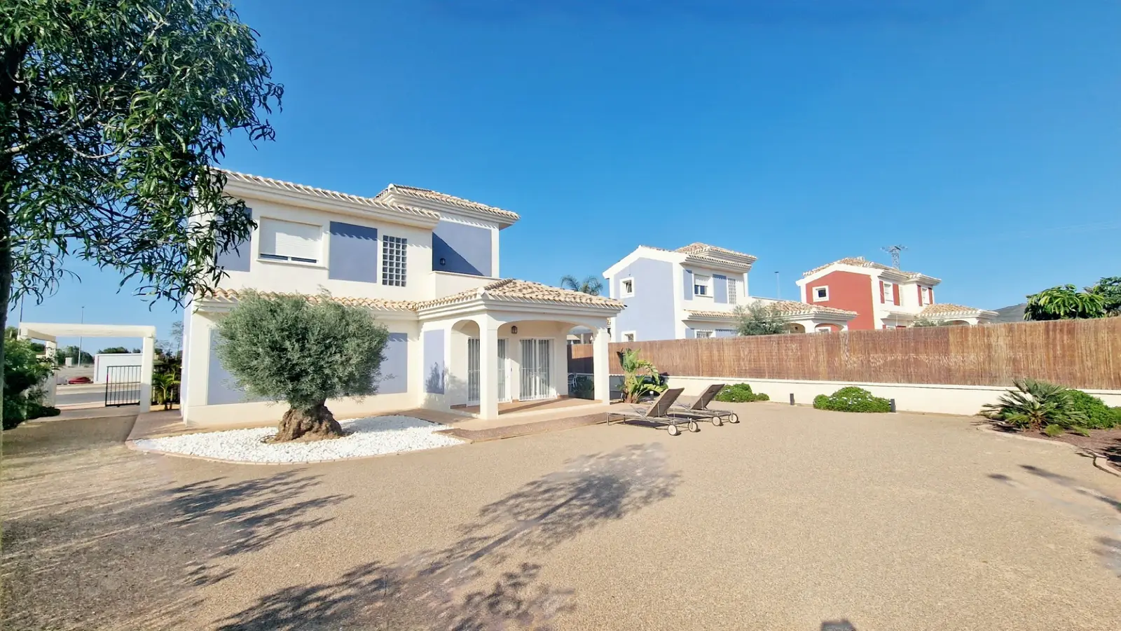 Purias Villa 3873 — photo 9