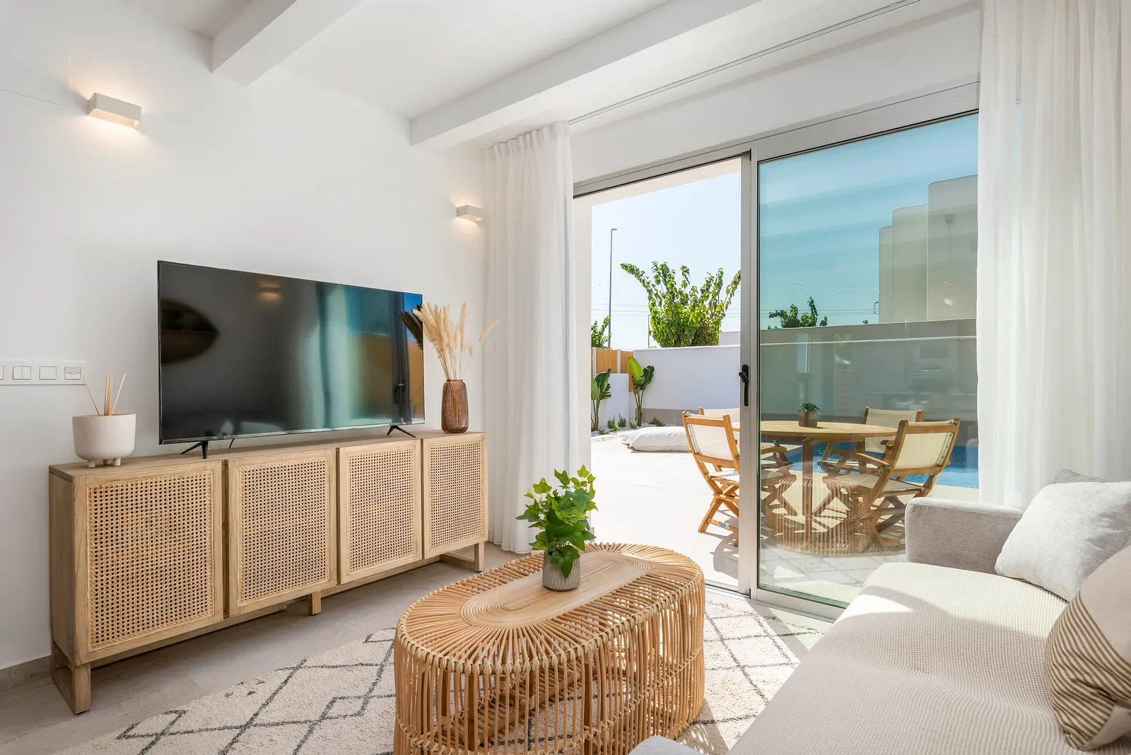 Dolores Apartment 3933 — photo 15