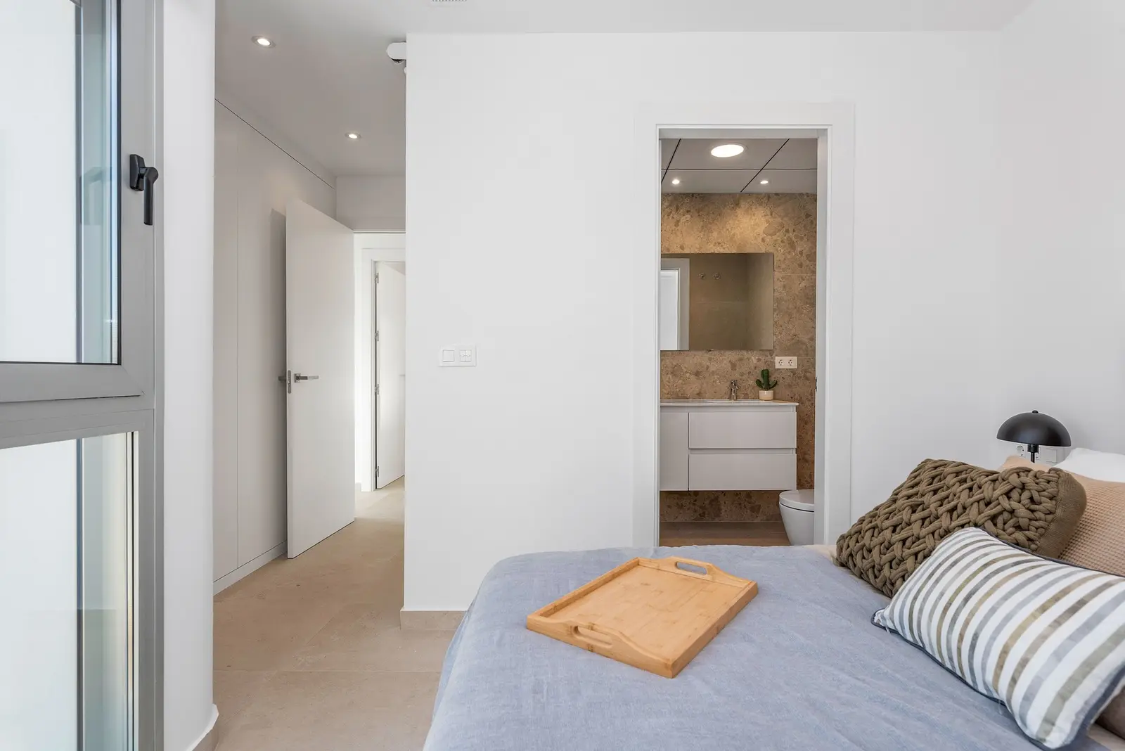 Dolores Apartment 3933 — photo 8