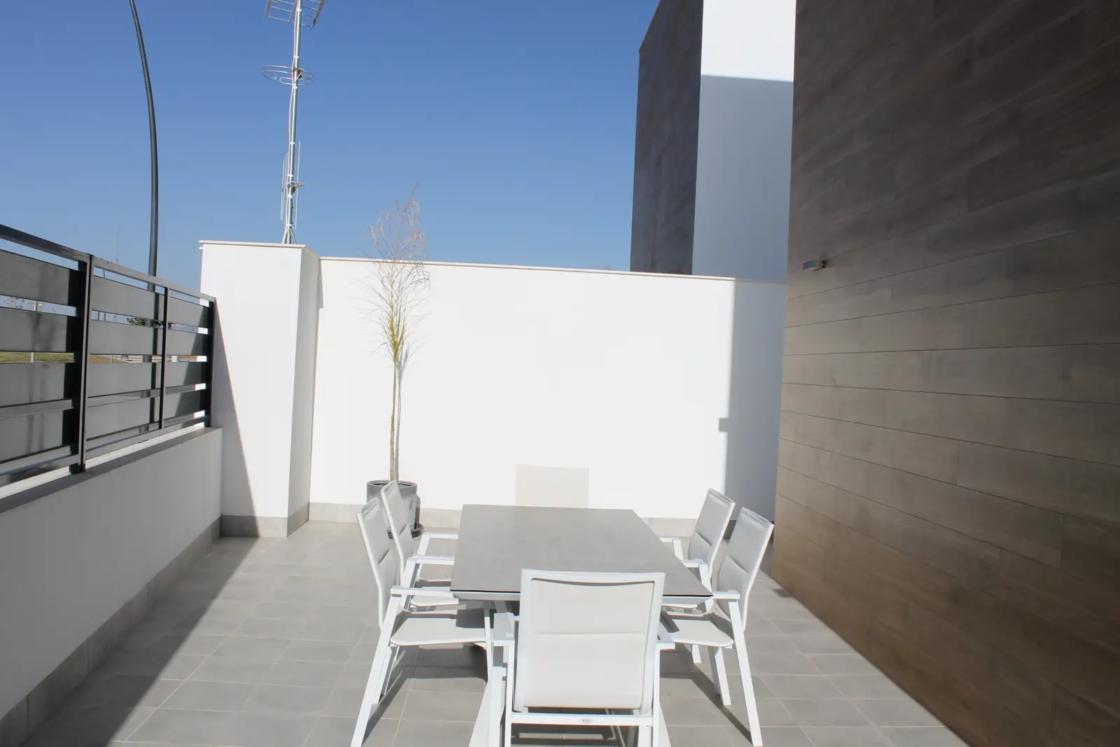 Roldán Villa 0783 — photo 22