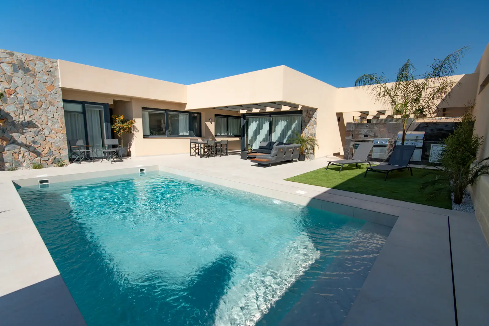 Altaona Golf & Country Village Villa 1127 — photo 26