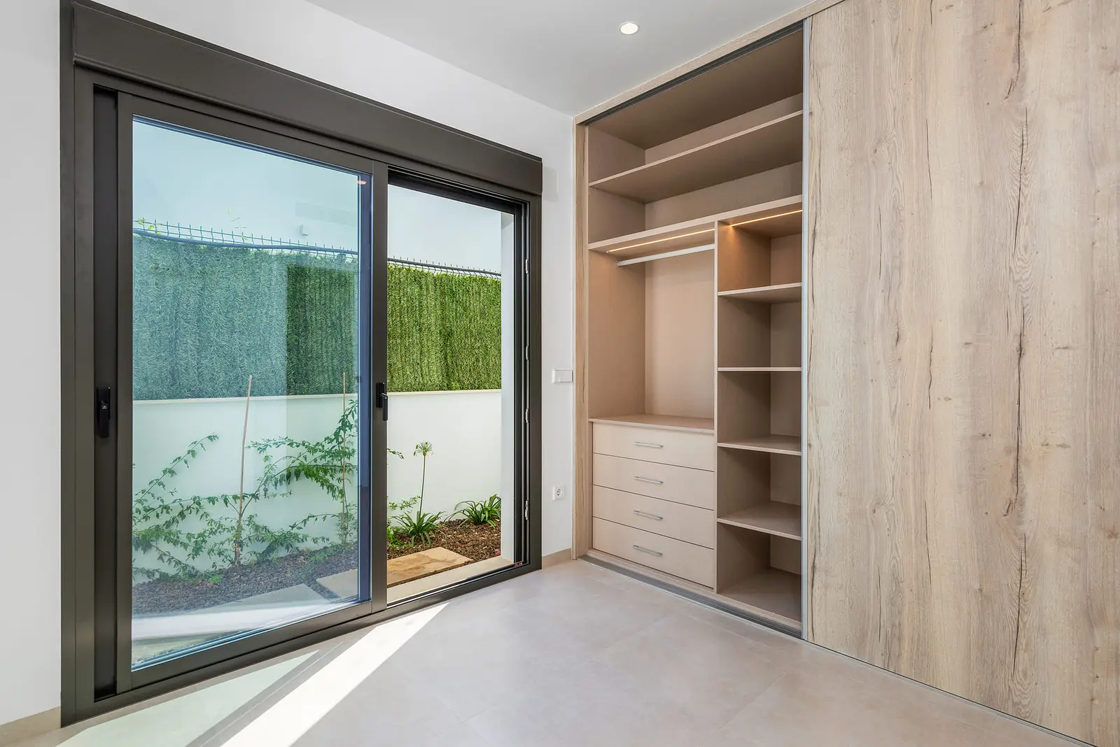 Los Alcázares Villa 4362 — photo 18