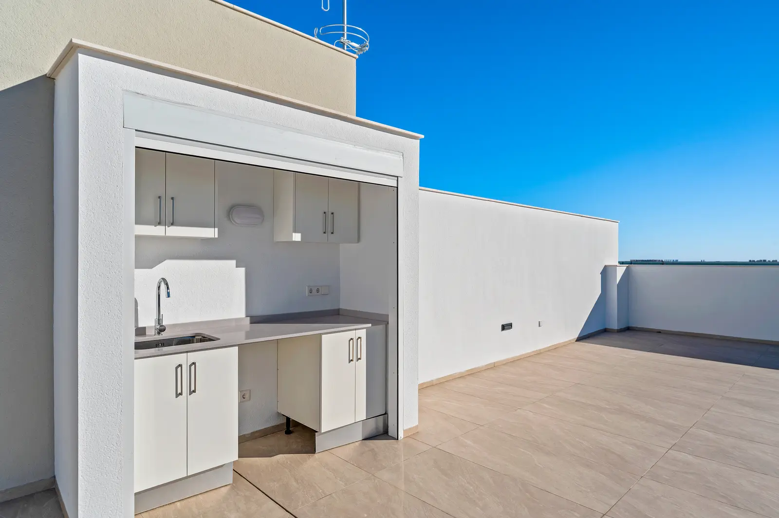 Los Alcázares Penthouse 6553 — photo 37