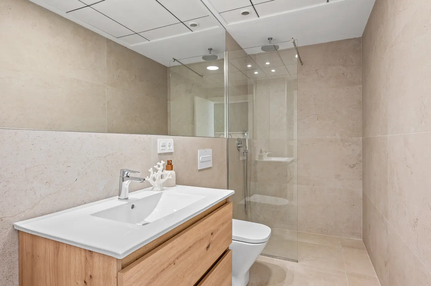Los Alcázares Villa 9350 — photo 13
