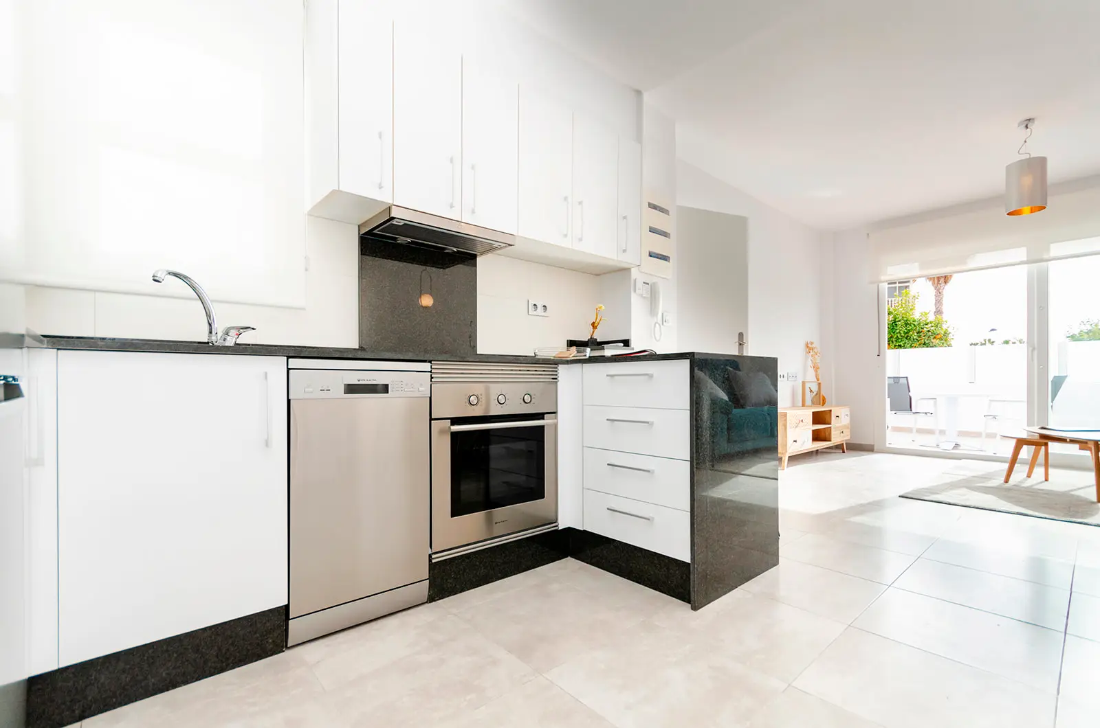 Torrevieja Townhouse 4504 — photo 12