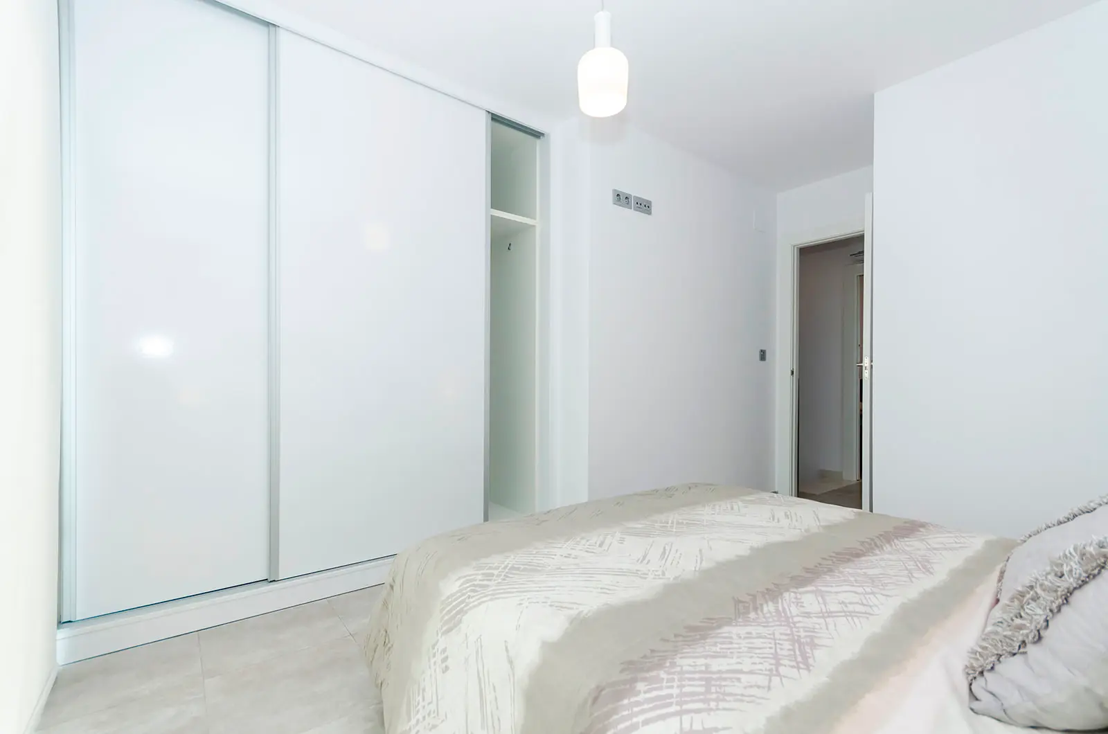 Torrevieja Townhouse 4504 — photo 31