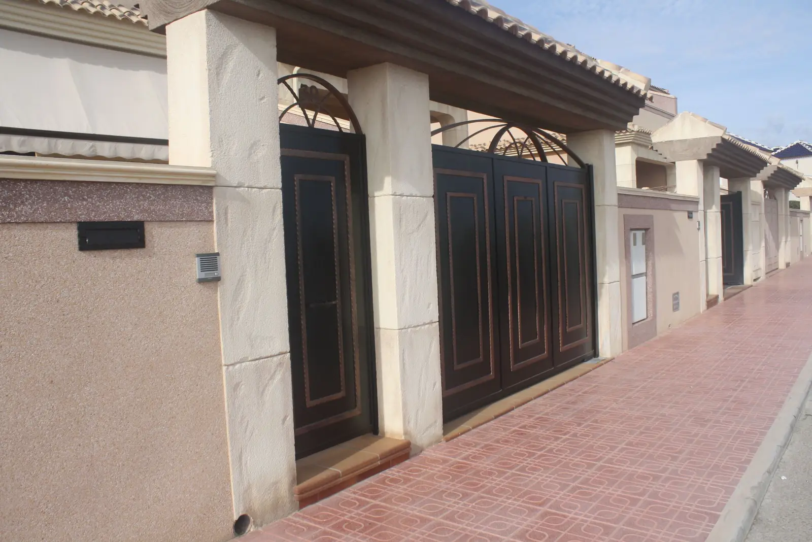 Torrevieja Townhouse 5618 — photo 24